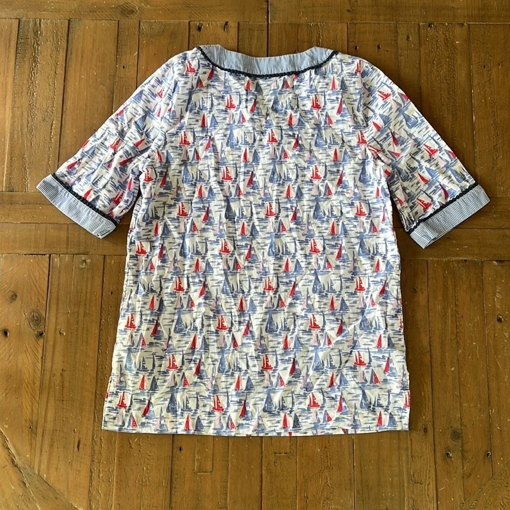 Vineyard Vines sailboat print